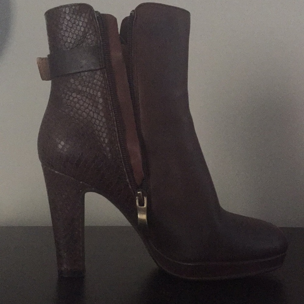 Leather booties - Picture 6 of 8